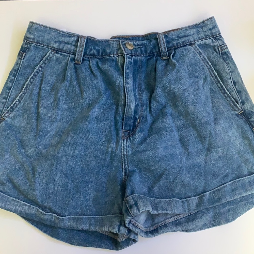 American Eagle Mom Shorts